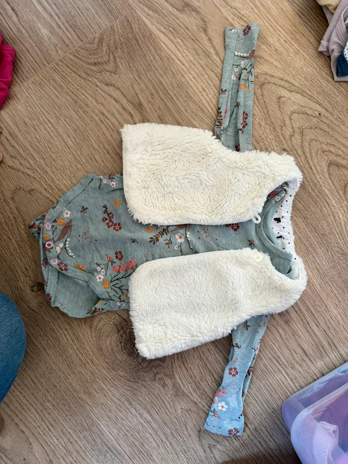 Bodies et petit gilet
